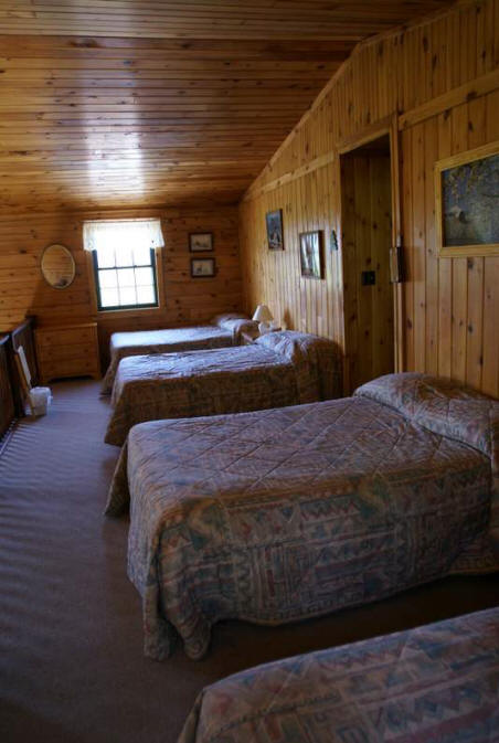 4-Double Beds In The Loft